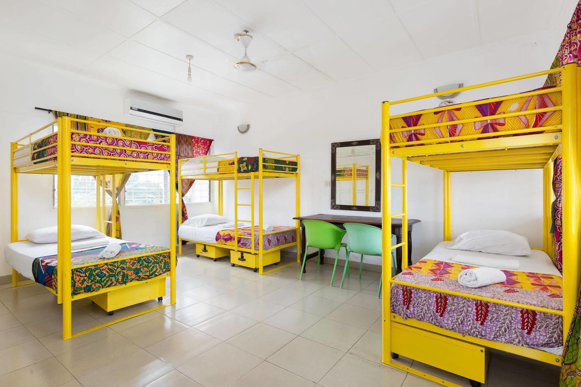 Agoo Hostel (Adults Only) Accra Kültér fotó